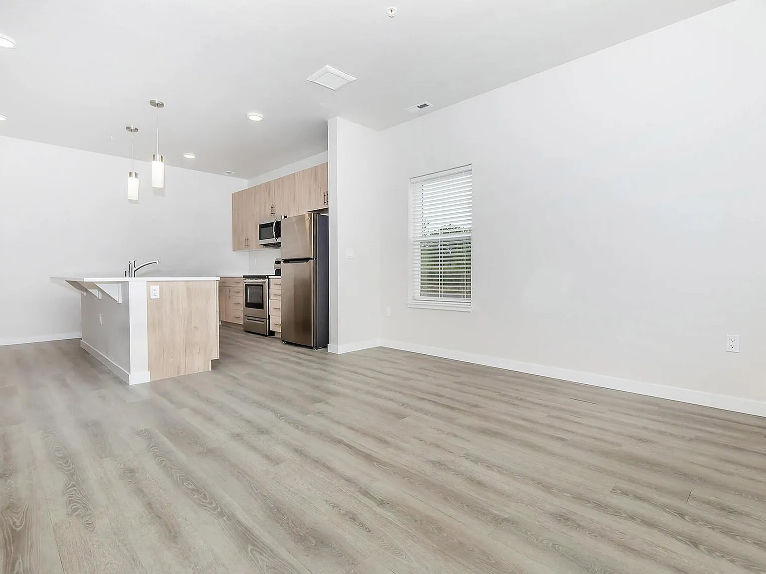 Market Street Residences — Photo 2