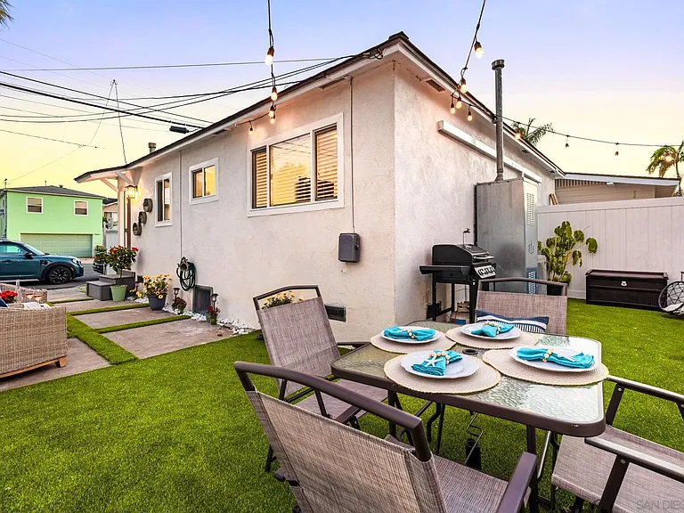 3060 Polk Ave — Photo 4