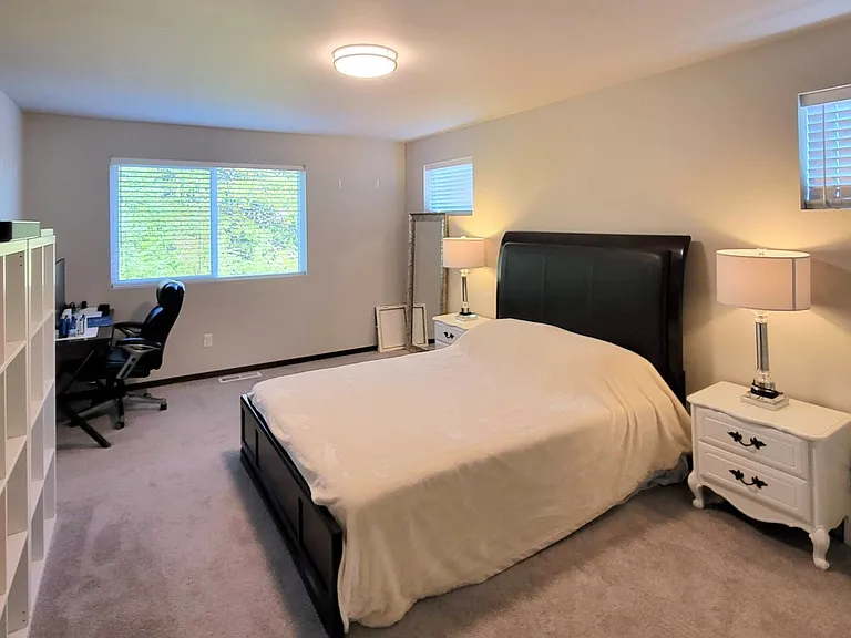 5050 Granger St — Photo 16