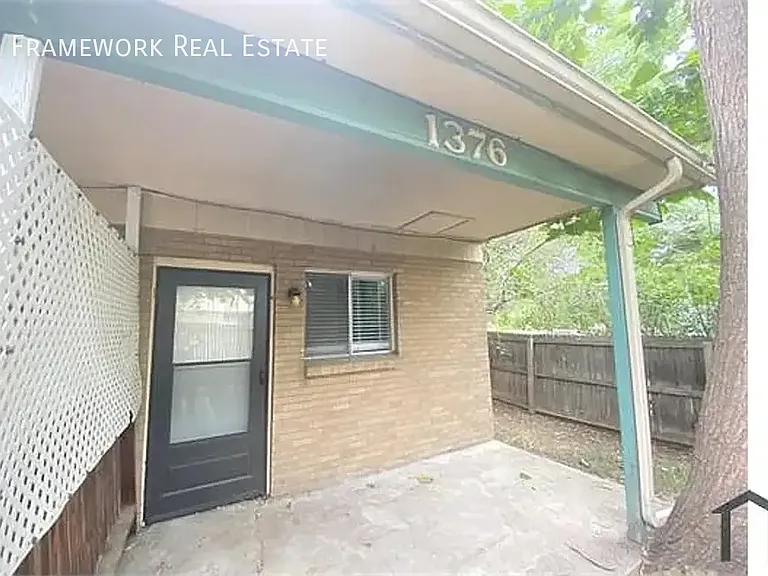 1356-1376 Zephyr St #1376 — Photo 12
