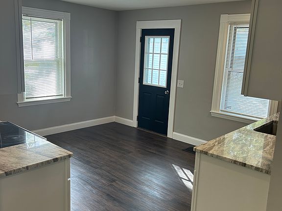 4th image of 149 East St #149