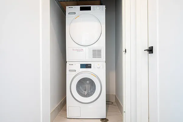 Rented by MaxInvest Real Estate, Inc. | media 15