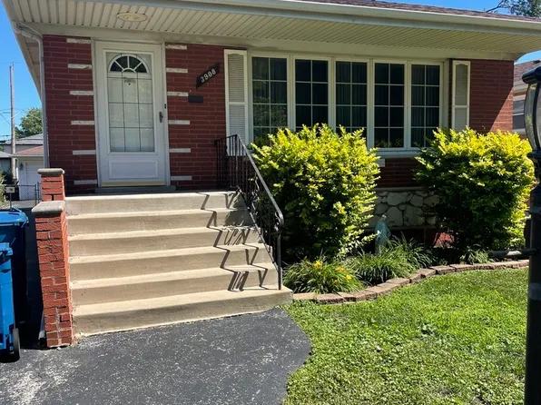 3908 W 117th St, Alsip, IL 60803