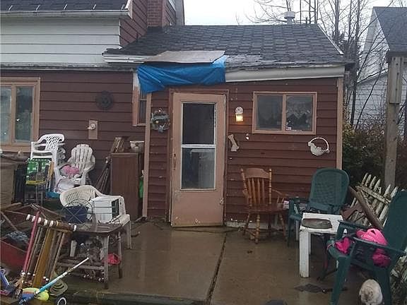 2nd image of 57 Kosciuszko Ave