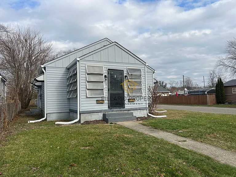 5260-5262 Fletcher Ave — Photo 1