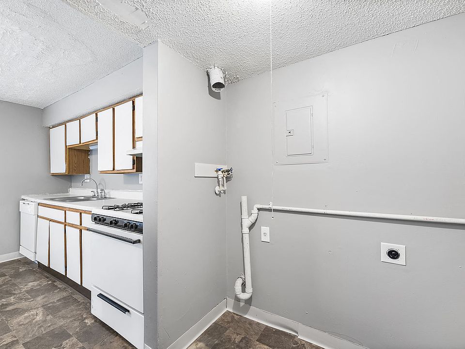 1st image of 3345 E 7th Ave #27333006