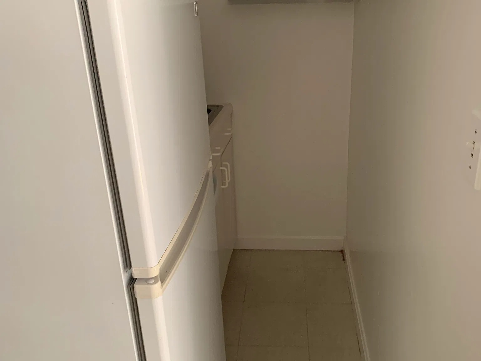 2 bed, $3,000 — Photo 1