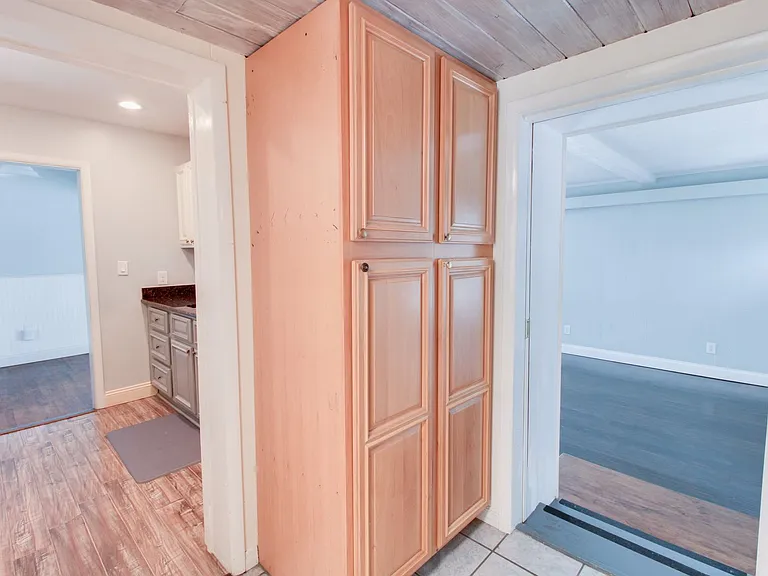 3320 Lila Dr — Photo 5