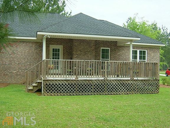 3rd image of 119 Sweet Briar Trl
