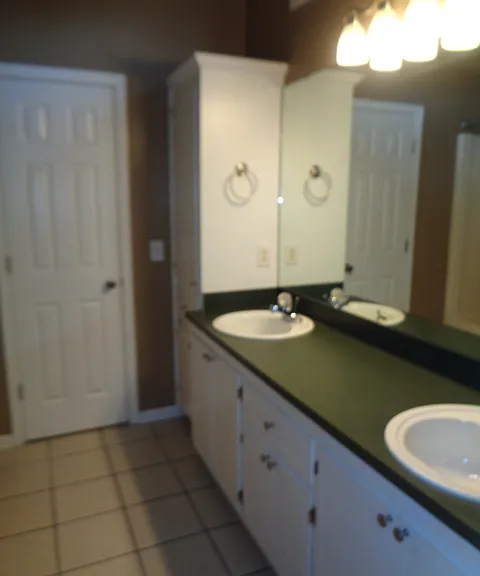 241 Magnolia Dr — Photo 6