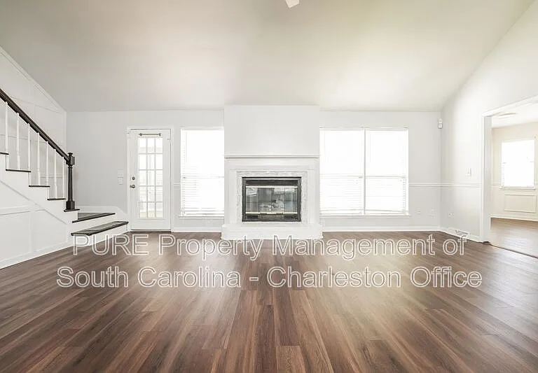 101 Proprietors Ln — Photo 4