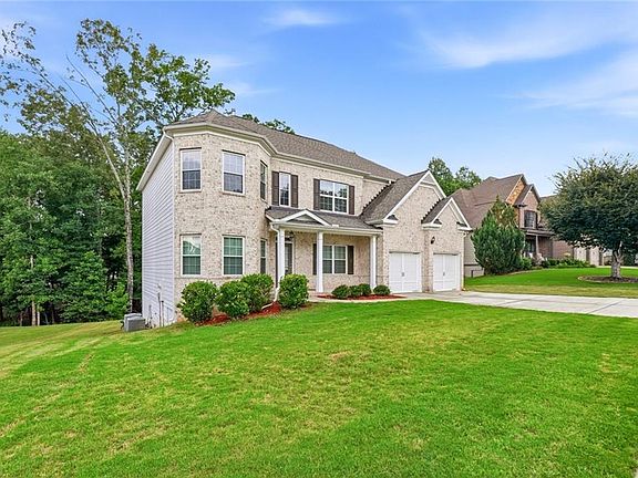 5th image of 425 Wentworth Cir