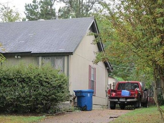 5th image of 6017 Beauvoir Dr