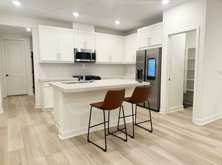 14321 Ocean Jasper Way, San Diego, CA 92126