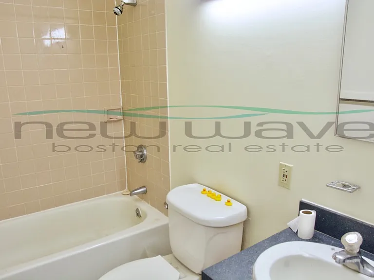 83 Westland Ave #401 — Photo 12