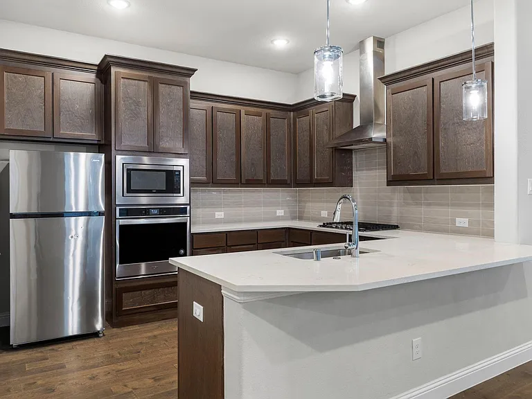 4123 Curtiss Dr — Photo 18