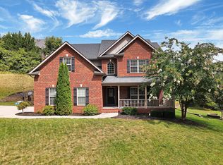 1945 Indian Springs Ln, Knoxville, TN 37932