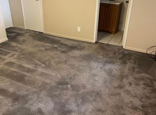 571 S Rosalind Dr, Orange, CA 92869