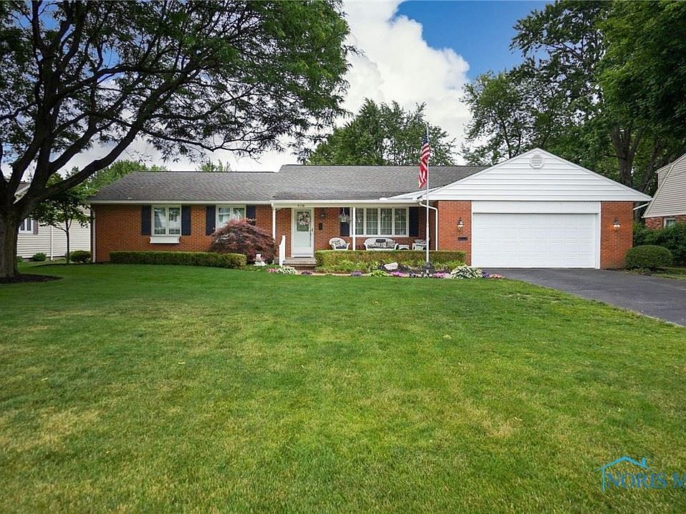 1st image of 518 Orchard Ln