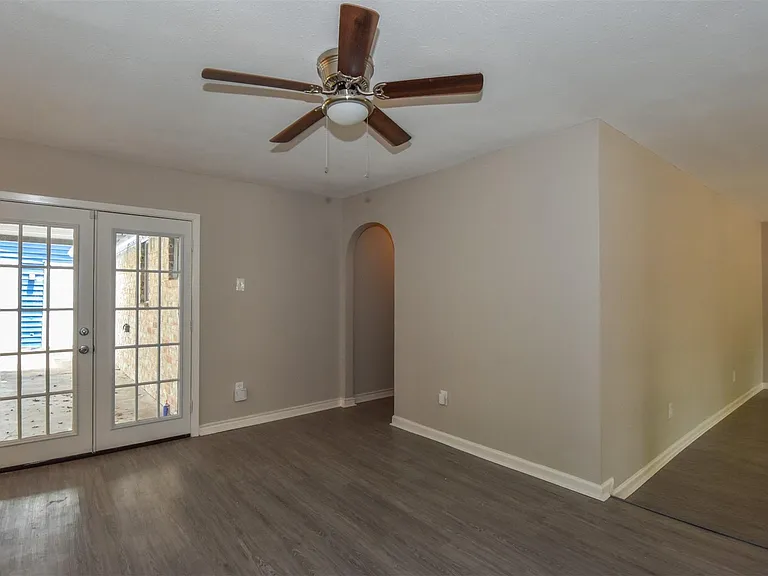 11719 Murr Way — Photo 5