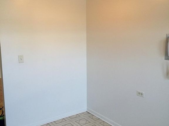 5th image of 5240 Galitz St Fl 2nd