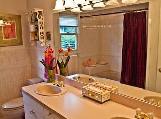 14 Hidden Hills Rd, Oak Ridge, NJ 07438