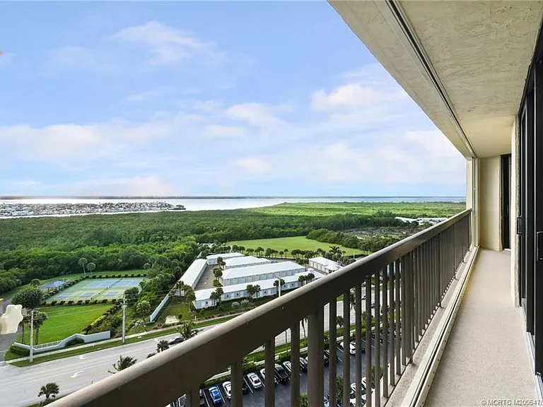9550 S Ocean Dr #1610 — Photo 46
