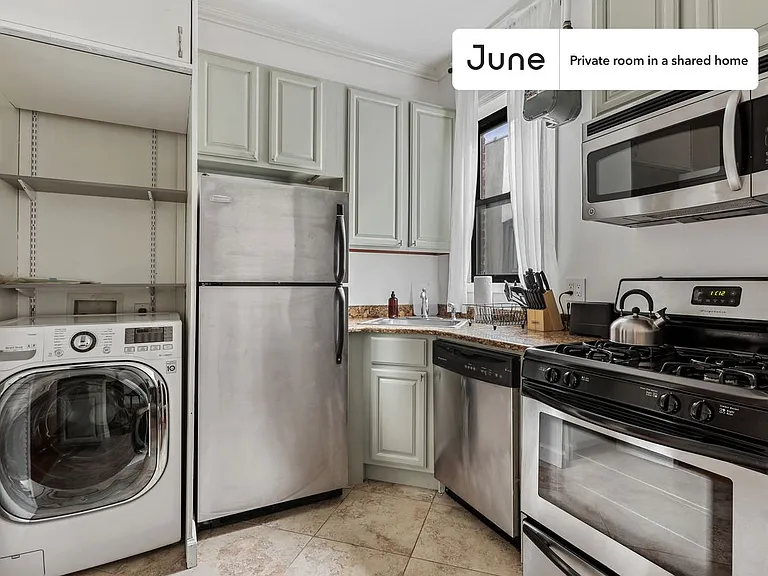 542 W 147th St #C — Photo 10