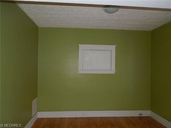 5th image of 4215 Poe Ave