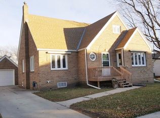 211 Irving St, Storm Lake, IA 50588