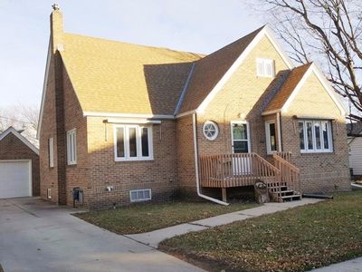 211 Irving St, Storm Lake, IA, 50588