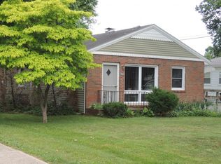 602 Shannon Dr, Greenville, IL