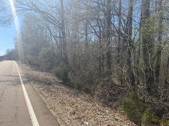 2nd image of 6 Highway 22a