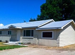 317 S Hawthorne Dr, Middleton, ID 83644