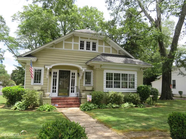 144 Walnut St, Cedartown, GA 30125