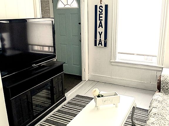 5th image of 39 Union Ave
