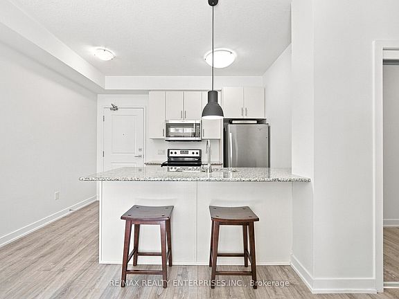 2nd image of 2486 Old Bronte Rd Unit 203