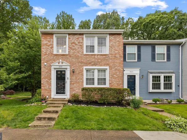 8669 Bent Arrow Ct, Springfield, VA 22153
