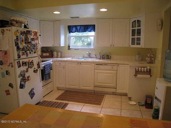 5th image of 15090 Cape Dr E