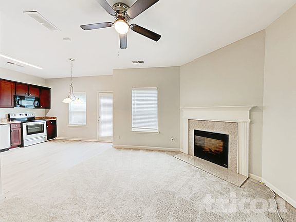 2nd image of 514 Lobdale Falls Dr