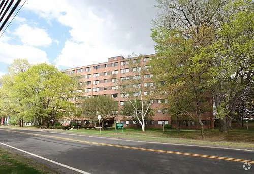Newfield Towers — Photo 2