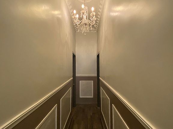 4th image of 96 Saint Marks Pl APT 7