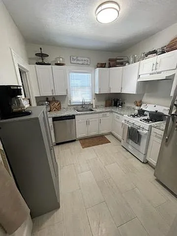 2 bed, 1270 sqft, $2,450 — Photo 3