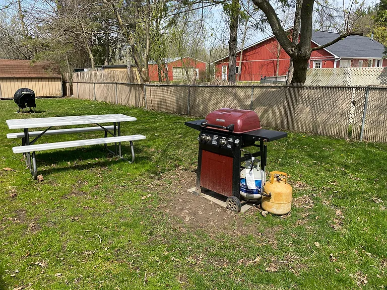 Shared Barbecue