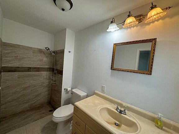 5th image of 4954 Ataman St