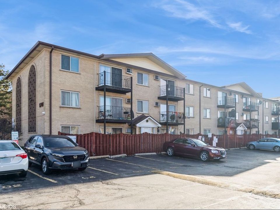 1st image of 8701 W Foster Ave
