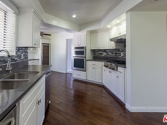 4th image of 8697 Hillcrest Rd