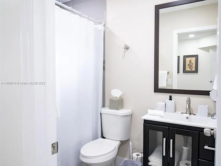 18706 SW 100th Ave #18706 — Photo 16