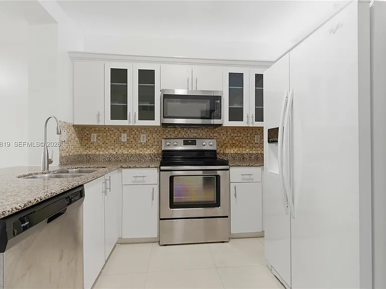 3725 SW 153rd Ct #1 — Photo 5
