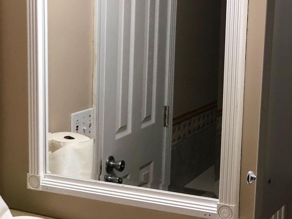 Master bath sink and mirror